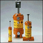 <d><d>l<em></em>ink</d></d>to this product lineup.