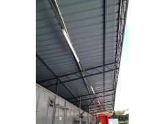 Cabin with roofing图3