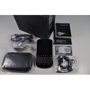 New BlackBerry Bold 9900 8GB Black Smartphone