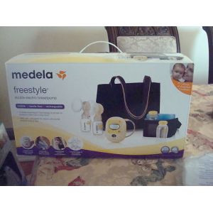 Medela Freestyle Breastpump 67060 HandsFree