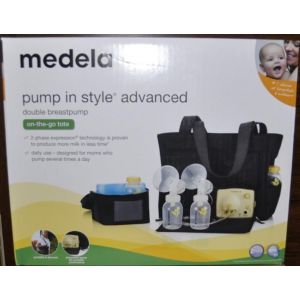 Medela Double Breast Pump On-The-Go tote