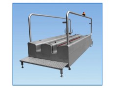 Walk Through Boot Cleaning Machine DR/1400图2