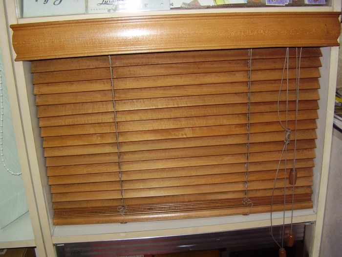 Venetian Blind 04