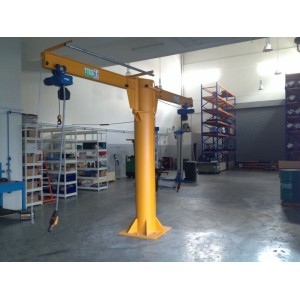 Slewing Jib Crane 03