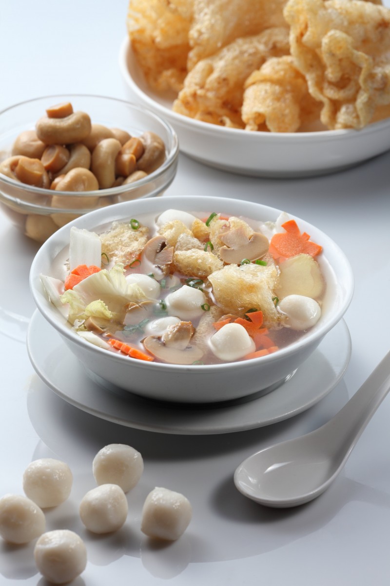 Hee Peow Sup | Fish Bladder Soup