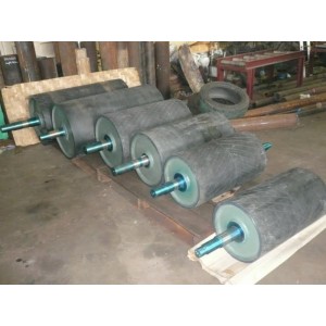 Drum Roller With Wrapping Rubber