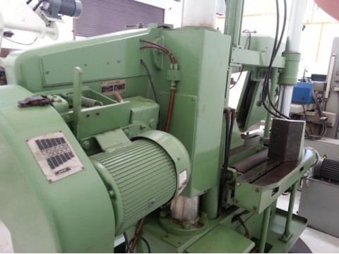 BANDSAW MACHINE - DAITO图2