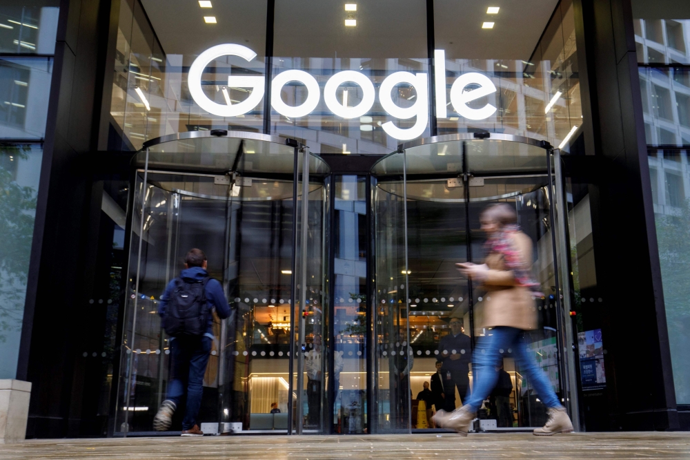 EU hits Google with €403m fine over location data breach