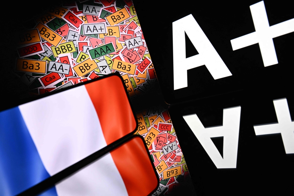 Can France survive its debt? Fitch issues major warning to the EU’s second-largest economy